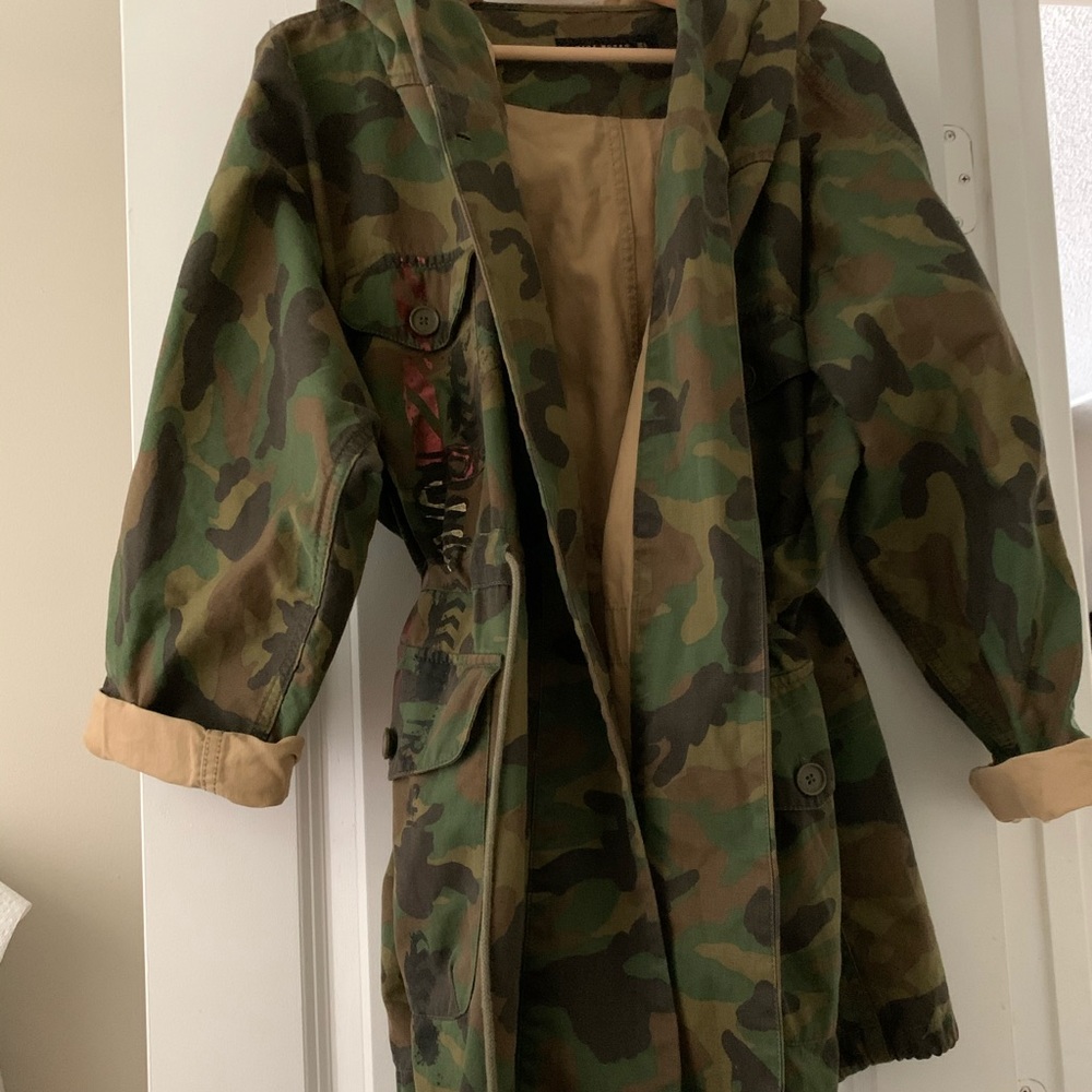 Military oversized graffiti coat